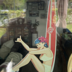 Road-Surfin-Girl - Aufkleber (Links, Hinterglas)